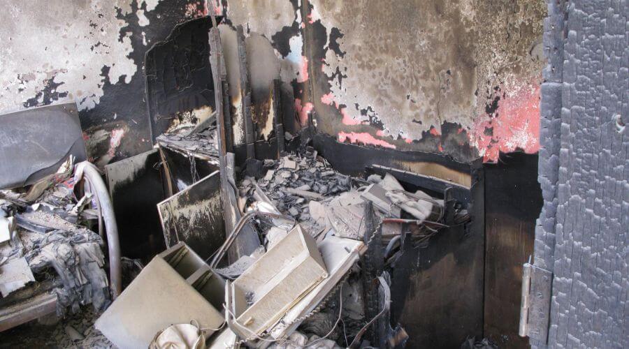 Why choose MendoraFlow for water damage restoration in Beverly Hills